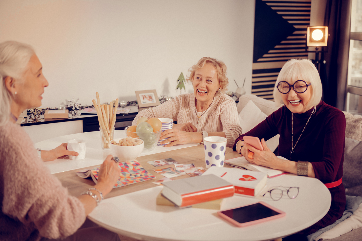 Mind exercises and lifelong learning for seniors can help to improve cognitive well-being