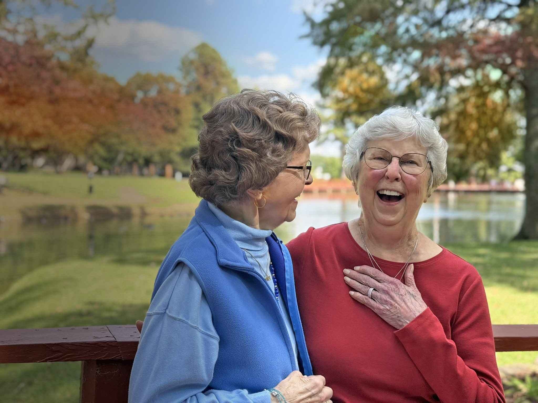 2 women laughing